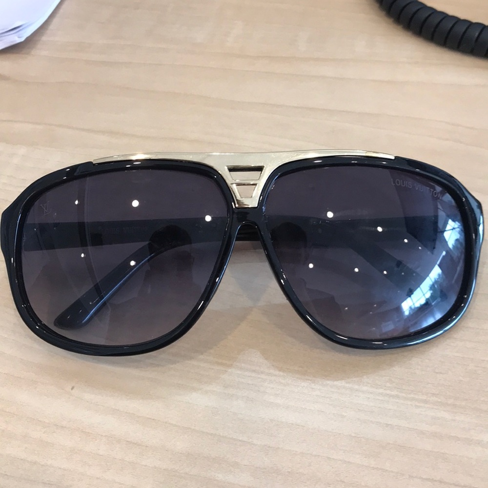 LV Evidence sunglasses
